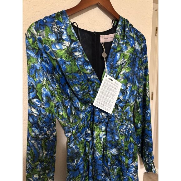 Vibrant Floral V-Neck Mini Dress - Picture 6 of 12